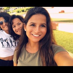 Meet your Posher, Emily